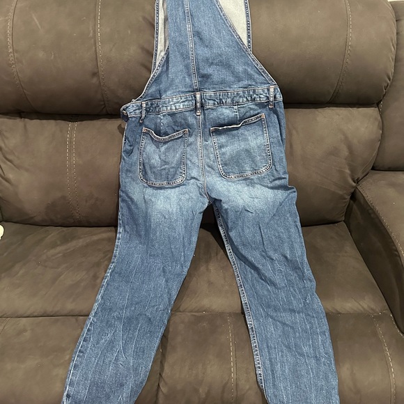 Gap Denim Maternity Overalls Size Small - Picture 4 of 5